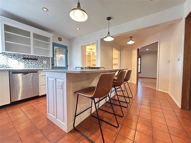 Photo - 3164 Katherine Ave