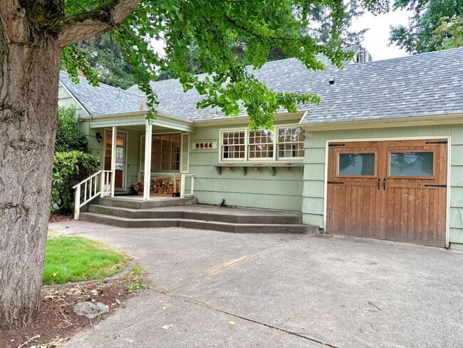 Photo - 9944 NE Shaver St