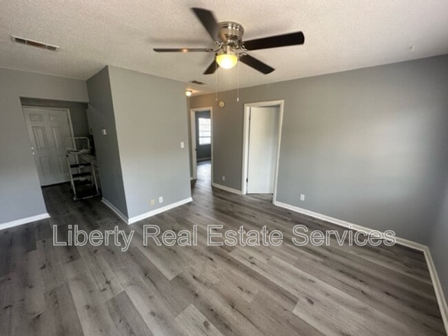 Photo - 116 Mattie St Unit Apt 3