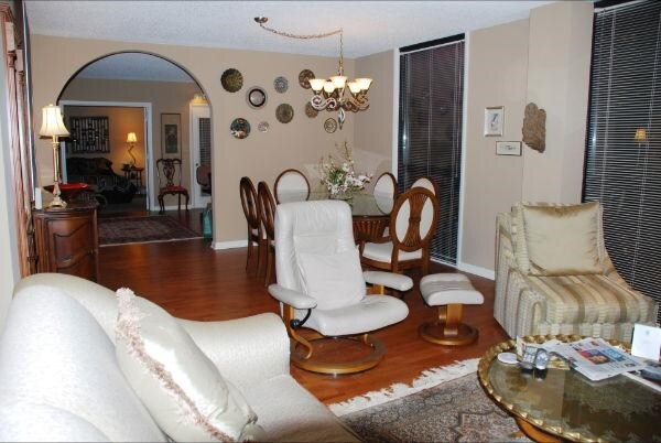 Sala de estar - 1280 W Peachtree St NW