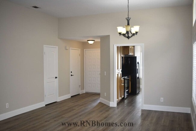 1203 Schooner Dr