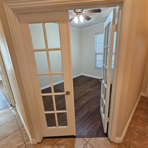 Photo - 922 Meadow Flower Ln