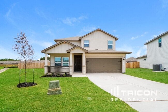 5824 Zoey Wy  