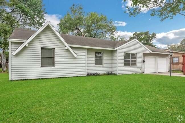 Building Photo - 1226 Havner Ln Rental