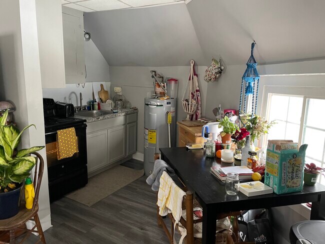 Photo - 519 W Delavan Ave Unit Cottage Elmwood Village