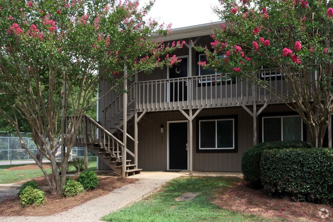 Northwood Apartment Homes