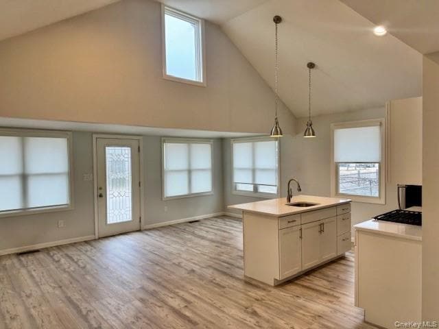 Photo - 9 Greenwich Ave