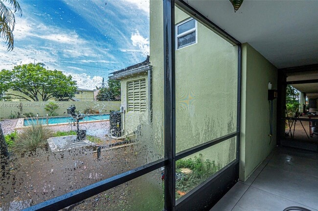 Photo - 1425 Arthur St Unit 116