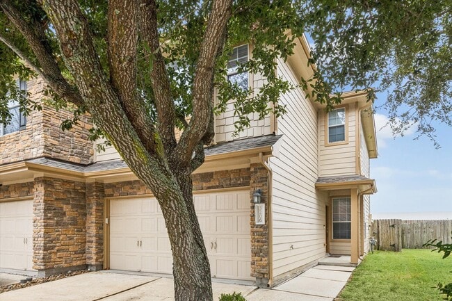 Photo - 3206 Pearl Bluff Ln