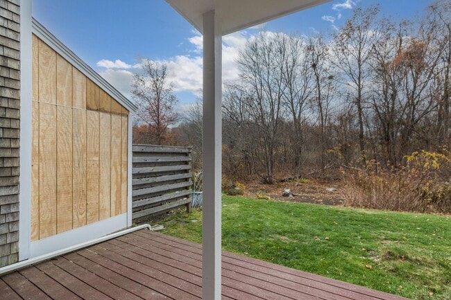 Photo - 1275 Maplewood Ave Unit 7