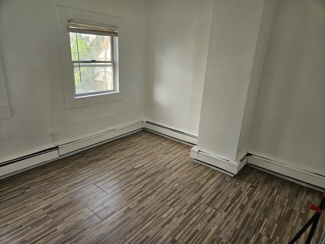 Photo - 124 Lyon St