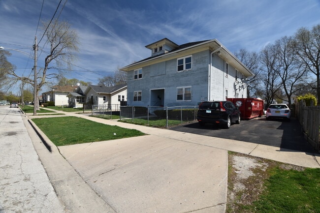 Photo - 545 Hammond Ave