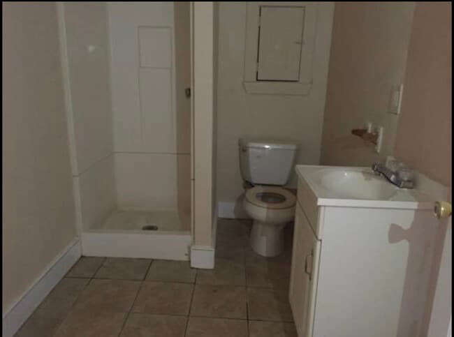 33 Doyle Ave Unit 3
