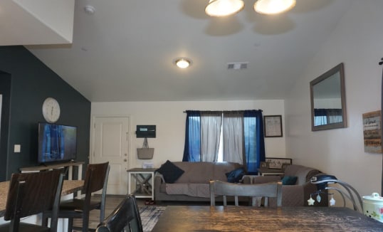 Photo - 2304 Hacienda Pl