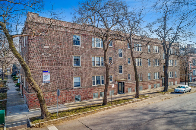 Photo - 3453 N Wolcott Ave Condo Unit 3449-2