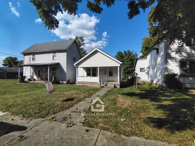 Building Photo - 1428 W 10th St