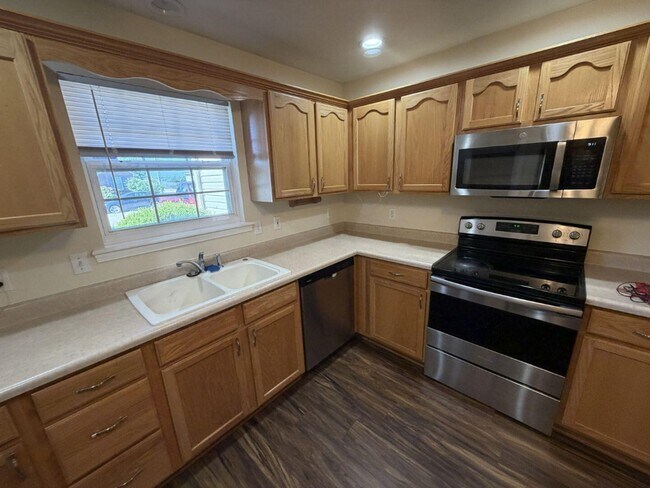 509 Amazon Dr