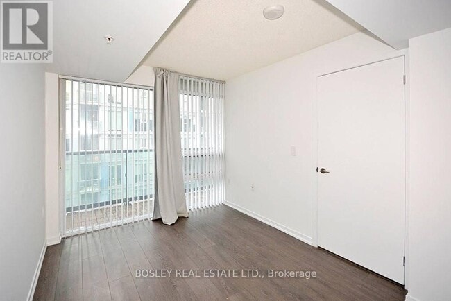Photo - 36 Lisgar St