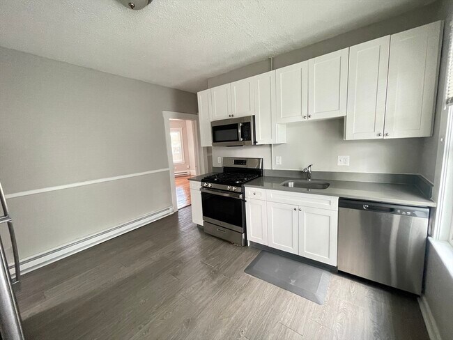 Photo - 48 Mora St Unit 2