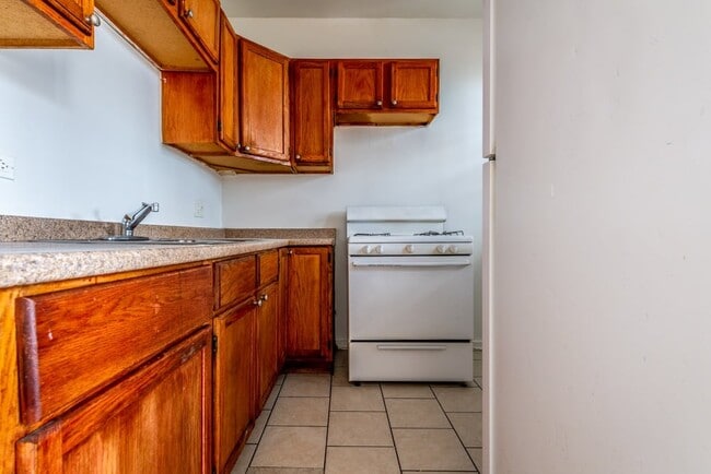 Photo - 6829 S King Dr