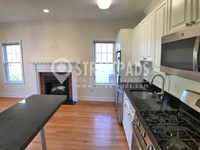 Photo - 65 Langdon St Unit 9