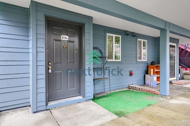 Photo - Charming 2-Bed Townhouse Retreat in Bothell with 2.5 Baths – Your Perfect Sanctuary Awaits!