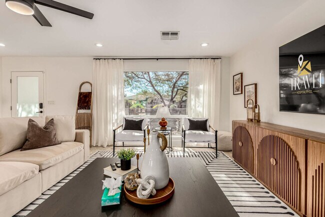 7502 E Windsor Ave Unit SI ID1558618P