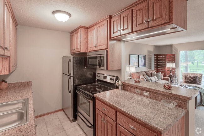 1HAB, 1BA - Midland Terrace