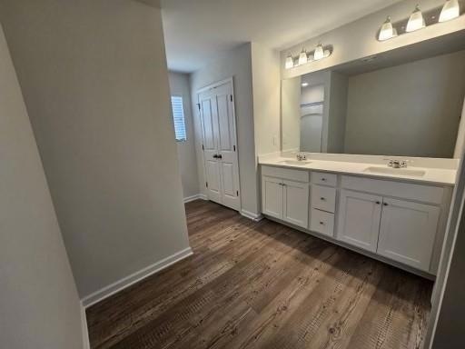 Photo - 5161 Sidney Sq Dr