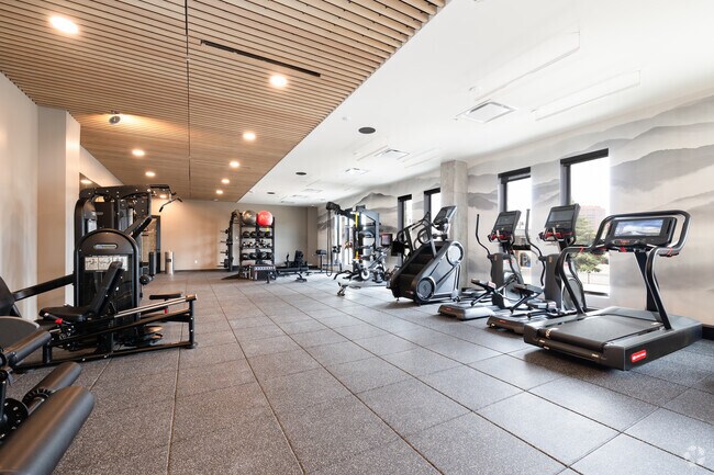 Fitness Center - The Hunter