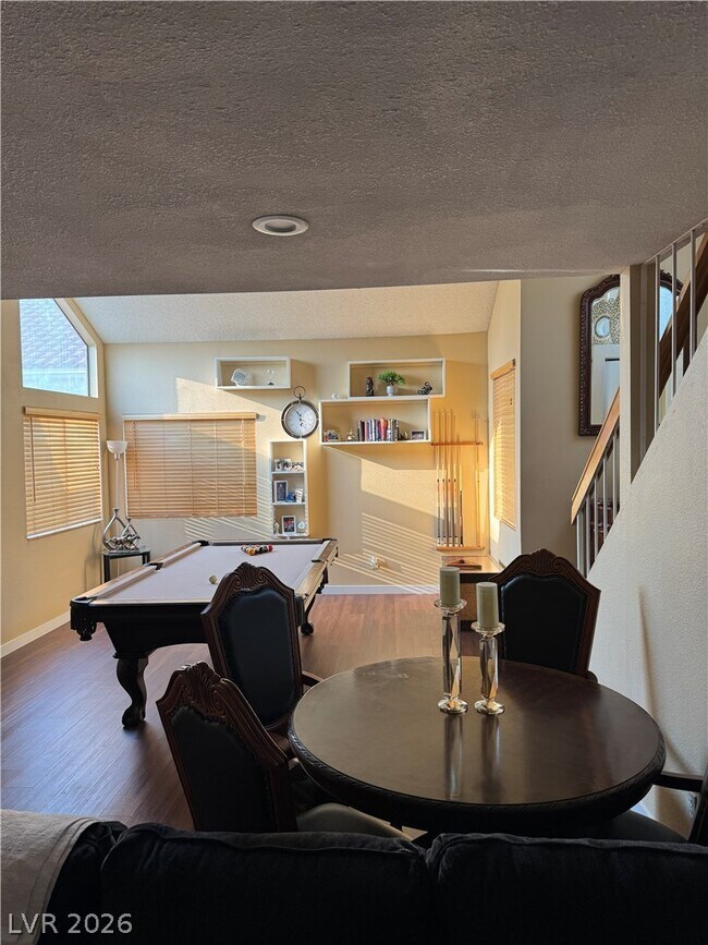 Photo - 163 Coventry Dr