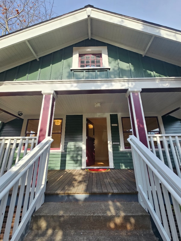 Photo - 3265 NE Alberta St