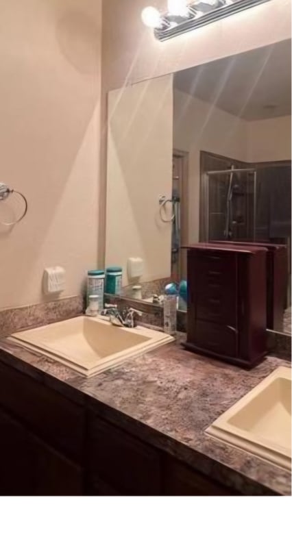 Photo - 608 Poncho Ln