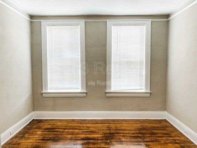 Photo - 2243 Madison Ave Unidad Apartment B