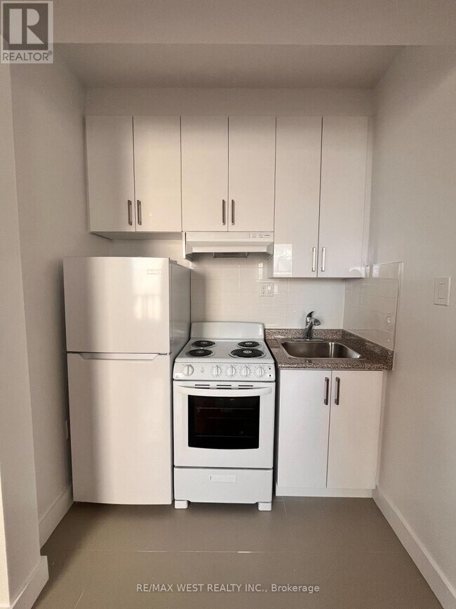 Photo - 96 Springhurst Ave Unité 3