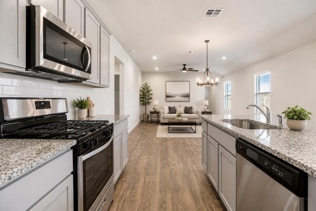Photo - 216 Strand Ln