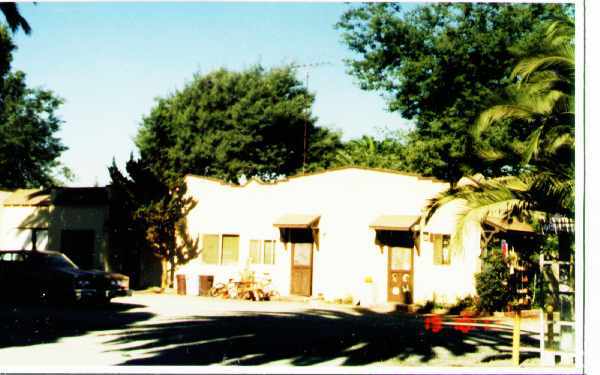 Photo - Royal Court Apartments