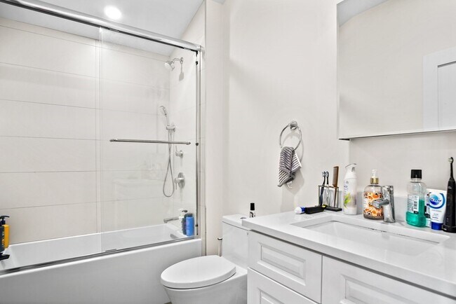 Photo - 150 Foster St Unit #3