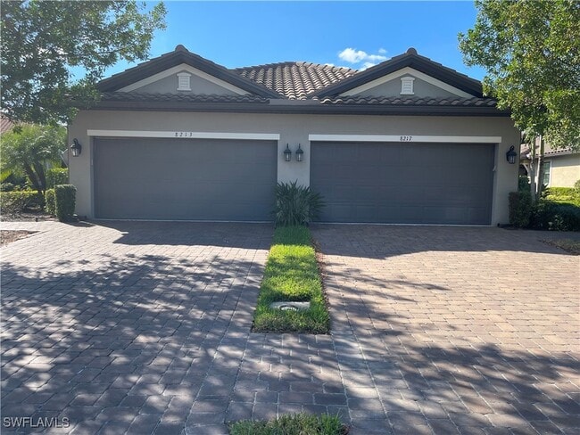 Photo - 8217 Lucello Terrace W Condo