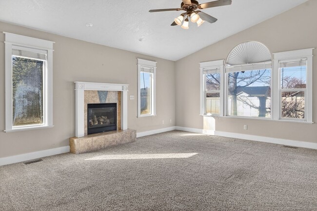 Photo - Spacious Home in Quiet Star Cul-de-Sac with Large Yard