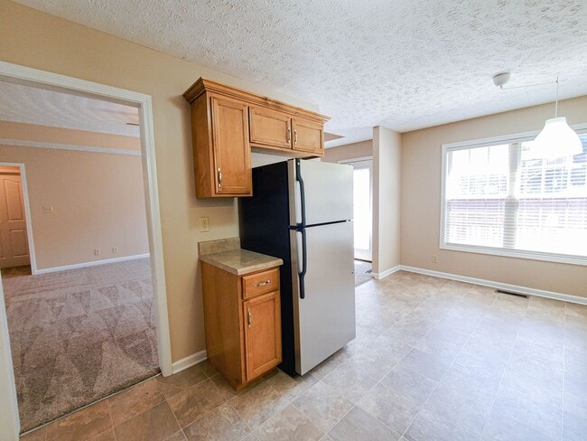 Photo - Pet Friendly Three Bedroom!
