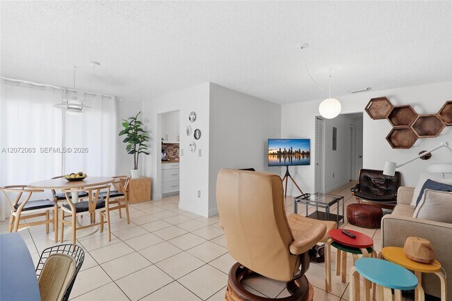 Photo - 13933 SW 46th Terrace