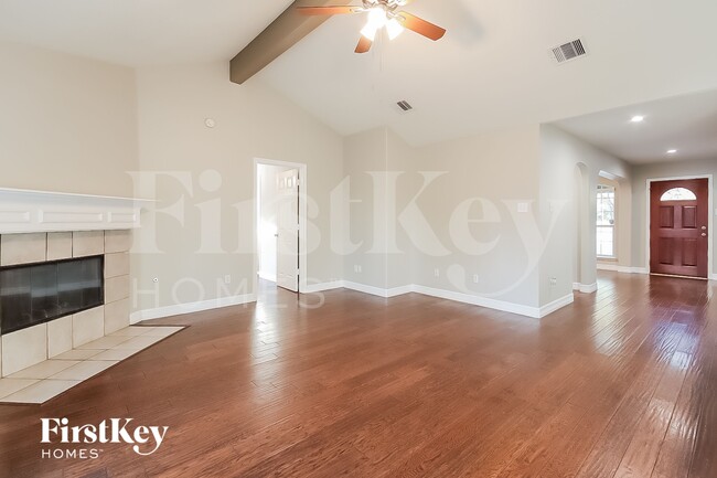 Photo - 17110 Yeoman Way