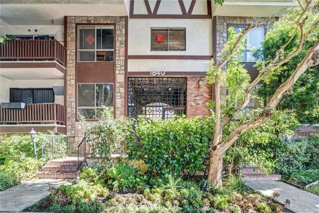 Photo - 1840 Camden Ave