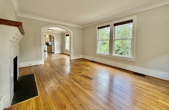 Photo - 2100 Nation Ave