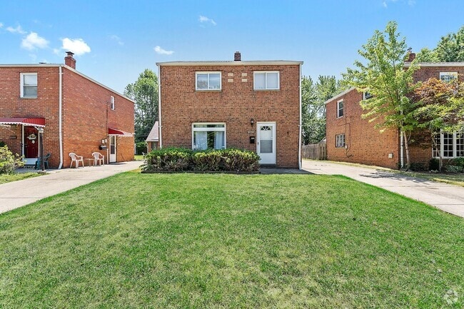 Building Photo - 21130 Morris Ave Rental