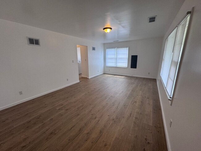 Photo - RENOVATED House in PADUCAH City Limits
