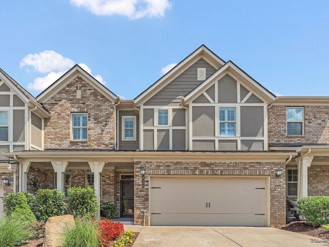 Building Photo - Stunning Townhome in Foxland Harbor – Golf...