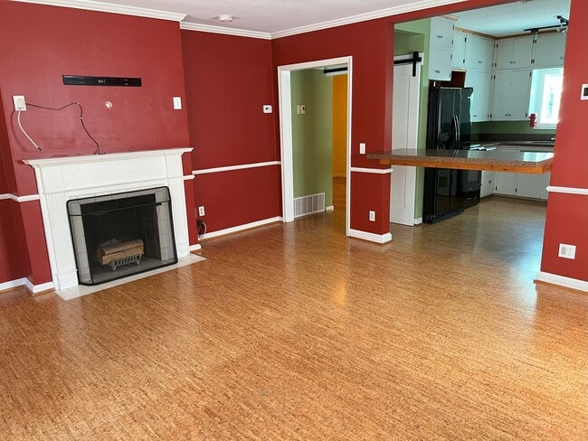Photo - 76 K St