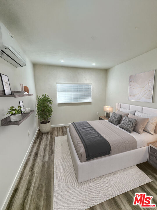 Photo - 2424 Ocean Park Blvd Unit 8